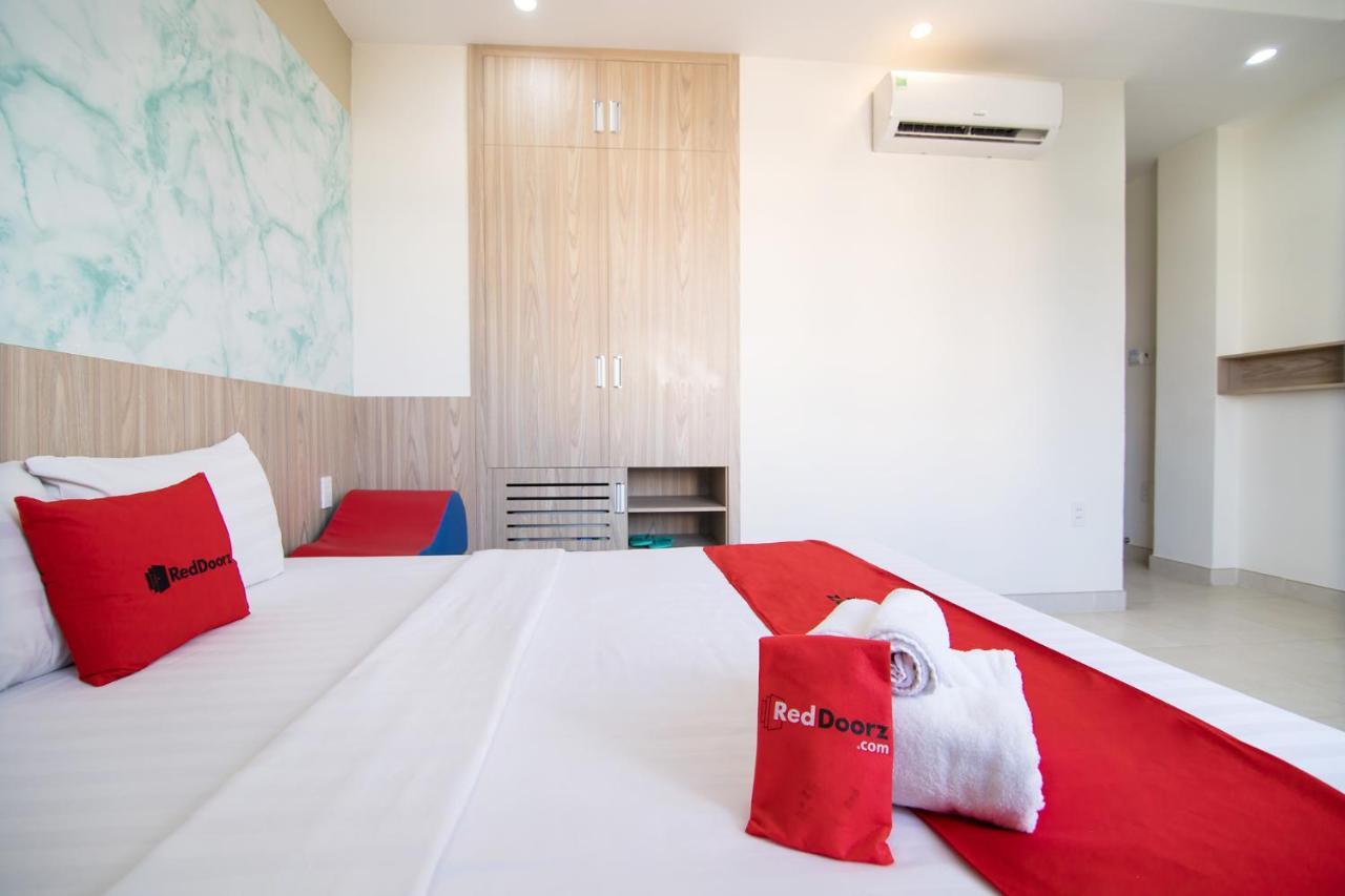Love Hotel Tran Binh Trong Binh Thanh Хошимин Экстерьер фото