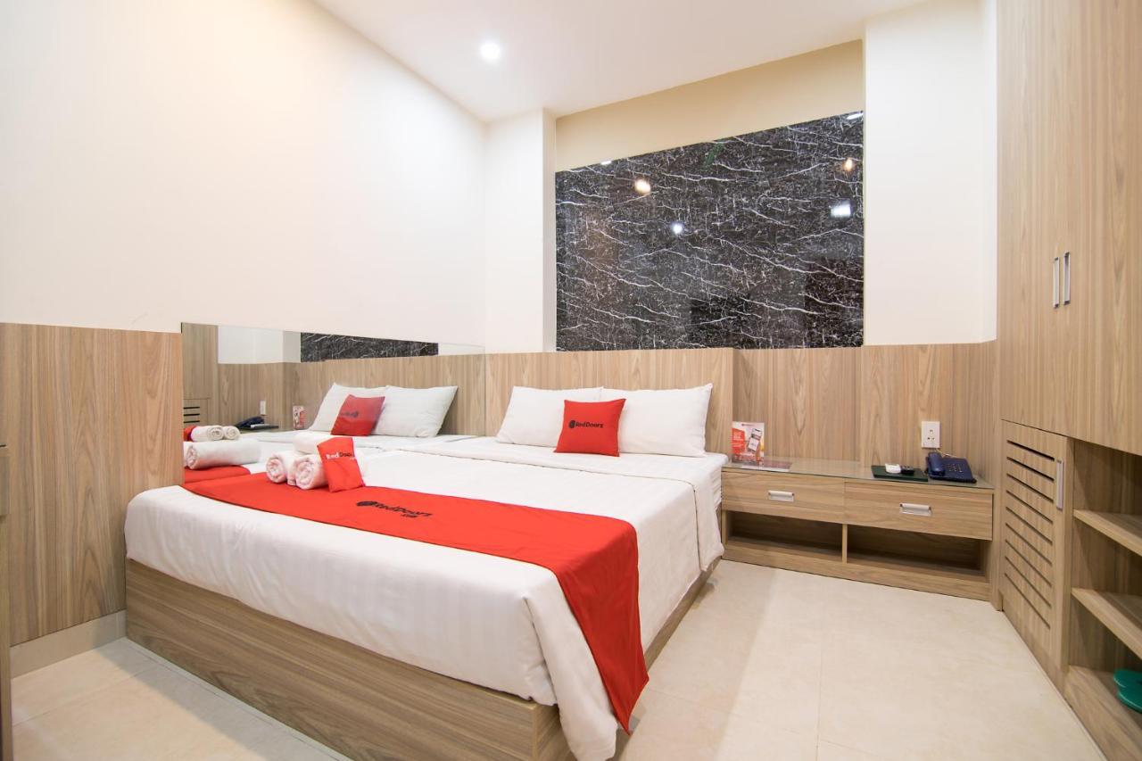 Love Hotel Tran Binh Trong Binh Thanh Хошимин Экстерьер фото